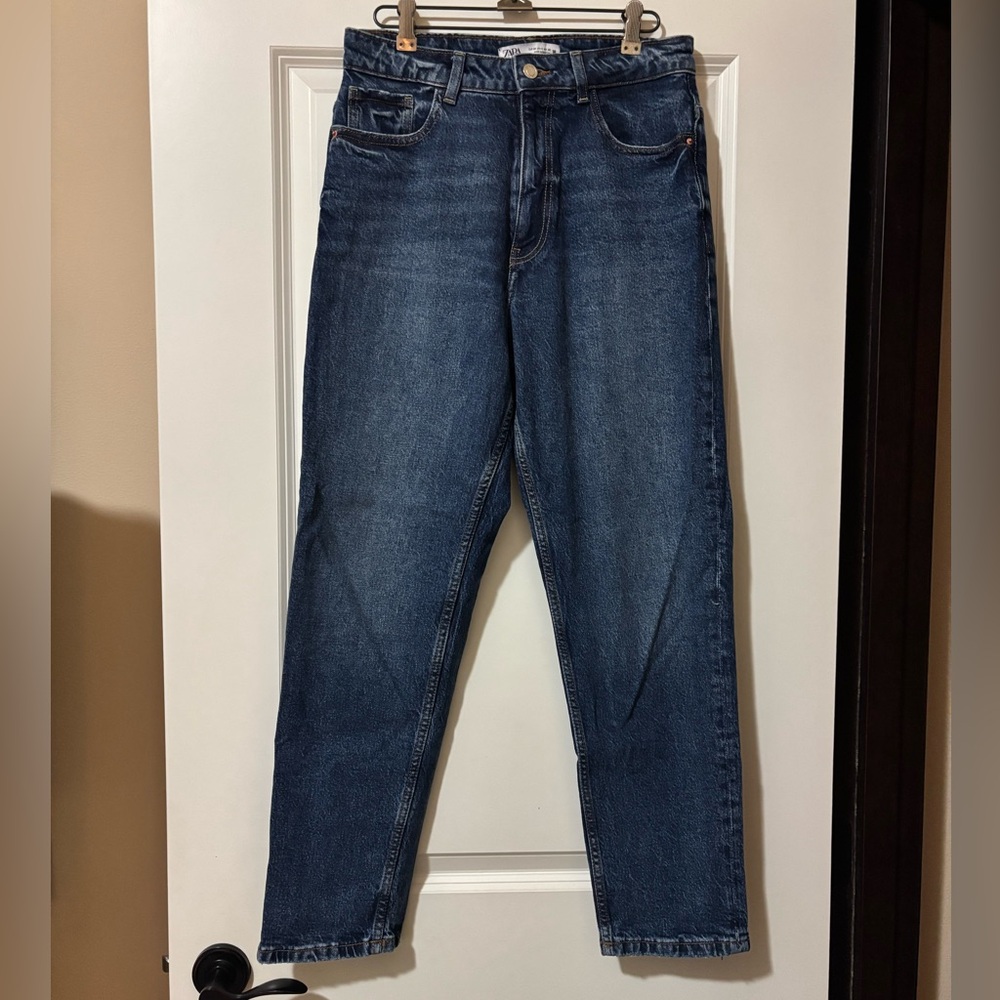 Zara Women's Straight Leg Blue Jeans